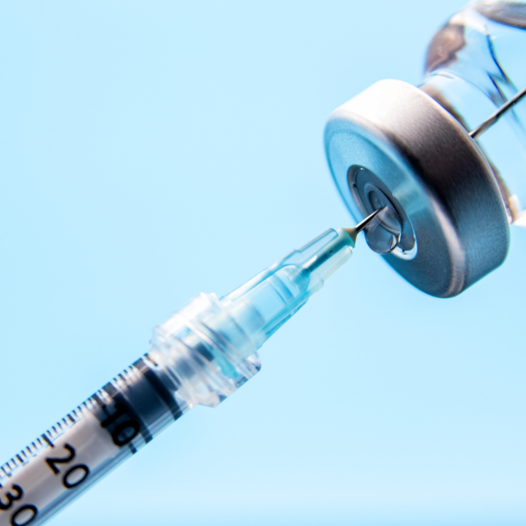 Des outils pour mieux connaître les vaccins COVID-19 et leurs effets éventuels